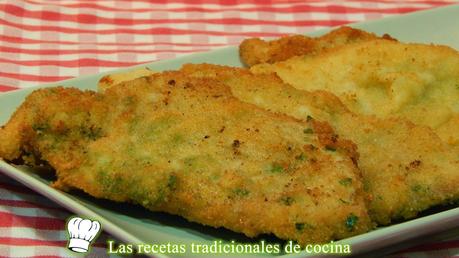 Filetes de magro de cerdo empanado