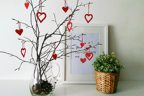 RAMAS SECAS DECORADAS PARA UN SAN VALENTIN LOWCOST