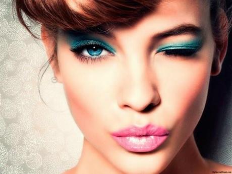 Tendencias de maquillaje para la primavera 2015: nuevas texturas y colores