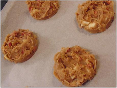 Cookies con fresas y chocolate blanco