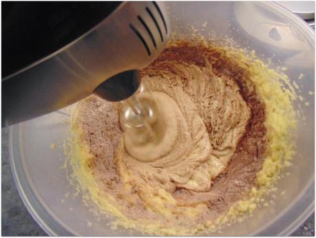 Cherry & Chocolate sponge cake