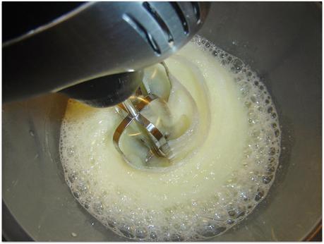 Tiramisú de fresas con chocolate