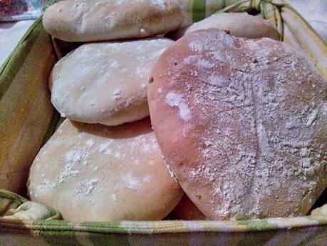 Pan de Pita con Pimientos Caramelizados y Tofu. Premio Liebster Award Pan de Pita con Pimientos Caramelizados y Tofu. Premio Liebster Award