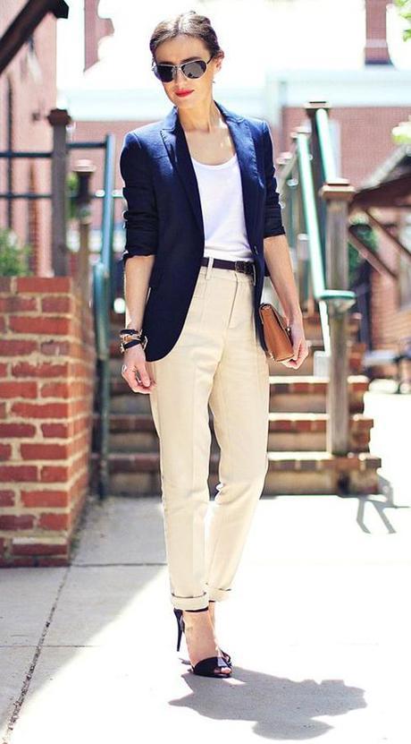 #Divitips - ¿Cómo llevar pantalones beige en verano?