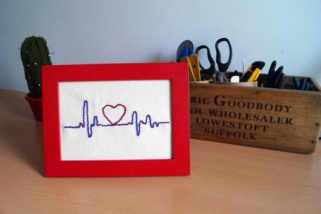 Bordado de San Valentín, patrón gratuito / Valentine's Day embroidery, free pattern