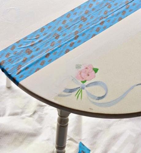 DIY cambiar una mesa infantil de chica a chico DIY cambiar una mesa infantil de chica a chico