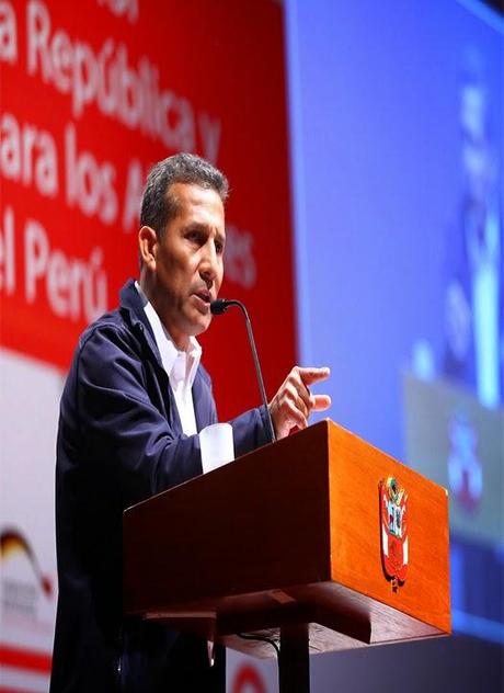 OLLANTA HUMALA SE REUNIÓ CON ALCALDES PROVINCIALES…