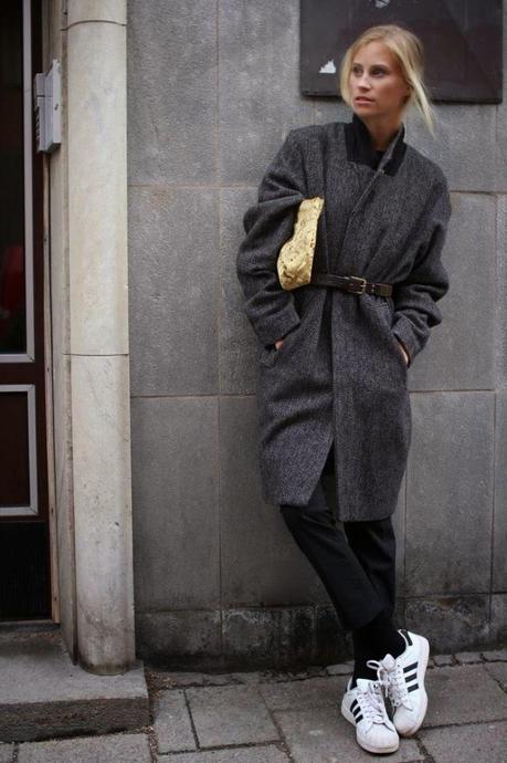 TRENDS; STAN SMITH vs GAZELLE.-