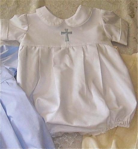 Bautizo - Invitaciones - Tips - Vestuario & Otros Detalles