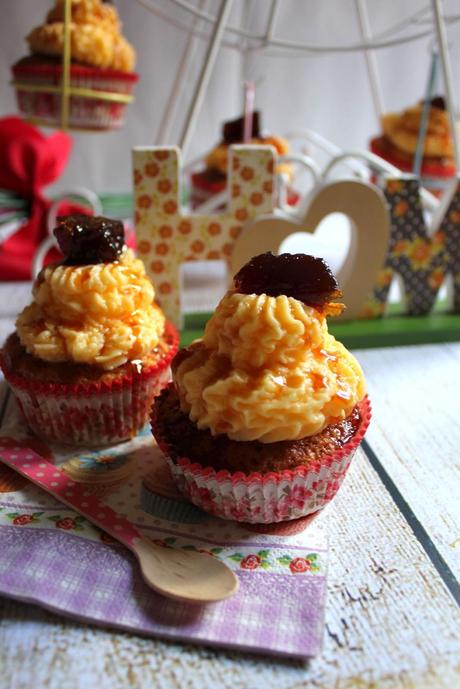 EL INVITADO DEL MES: I CAKE 4 U. CUPCAKES PARA ISABEL