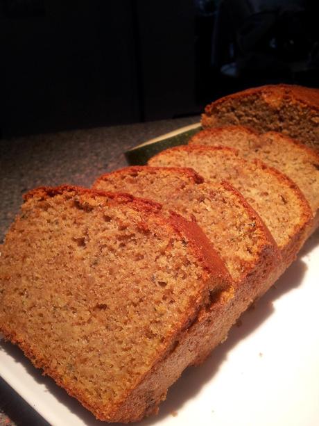 BIZCOCHO DE CALABACÍN Y LIMÓN (Un homenaje)