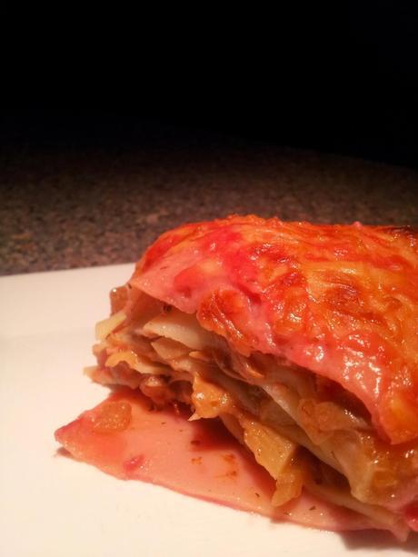 LASAÑA DE CALABAZA Y SETAS CON BECHAMEL DE REMOLACHA LASAÑA DE CALABAZA Y SETAS CON BECHAMEL DE REMOLACHA