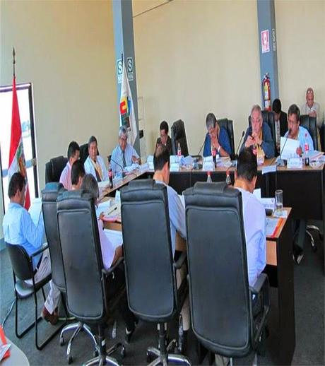 CAYERON ANTE EL CONSEJO REGIONAL DE LIMA…