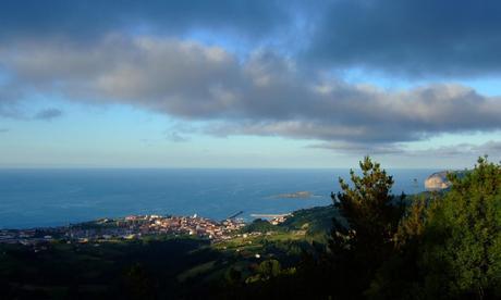 Bermeo entre el Cantábrico y el Cielo