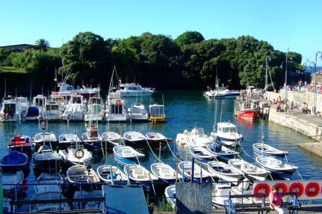 Las barquitas del pequeño puerto de Mundaca