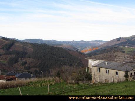 Senda de Bustavil, Tineo, PR AS-288: Vista de las Foces del Esva desde Bustellón Senda de Bustavil, Tineo, PR AS-288: Vista de las Foces del Esva desde Bustellón