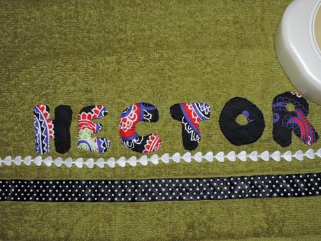 TOALLA DECORADA EN PATCHWORK