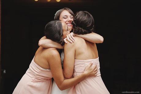 Una boda romántica en Barcelona www.bodasdecuento.com damas de honor