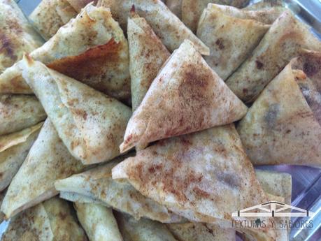 Pastela de pollo y almendras