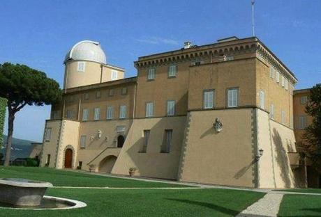 Curas y estrellas: El Observatorio de la Iglesia Católica.