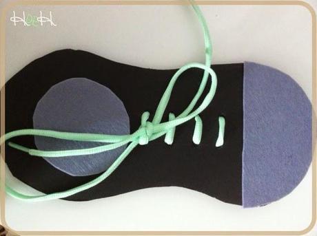 DIY: juguete infantil - Aprendo a atarme los cordones DIY: juguete infantil - Aprendo a atarme los cordones