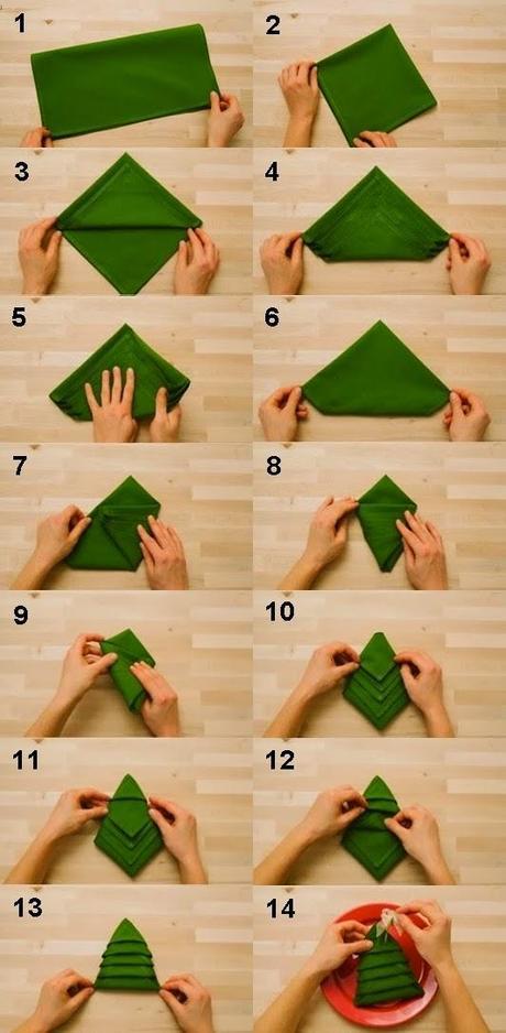 DA FORMA DE ÁRBOL DE NAVIDAD A LAS SERVILLETAS