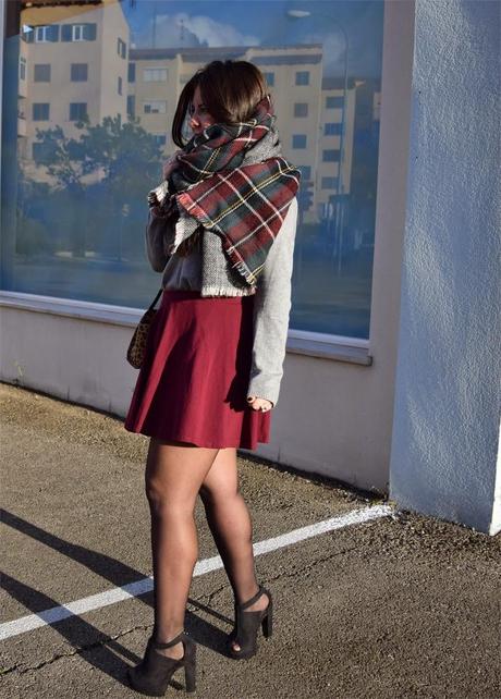 Maroon, gray and checkered scarf