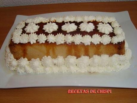 PUDIN DE GALLETAS Y ALMENDRA