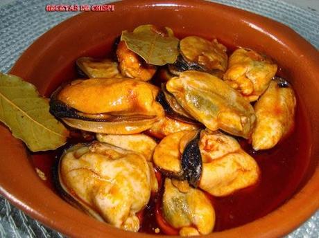 MEJILLONES EN ESCABECHE