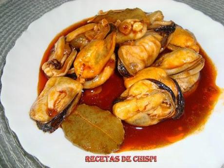 MEJILLONES EN ESCABECHE