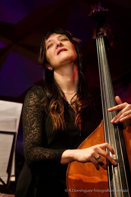 © R.Domínguez - Giulia Valle Libera