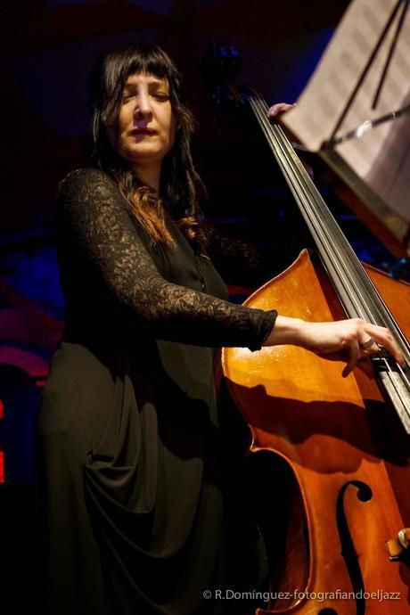 © R.Domínguez - Giulia Valle Libera