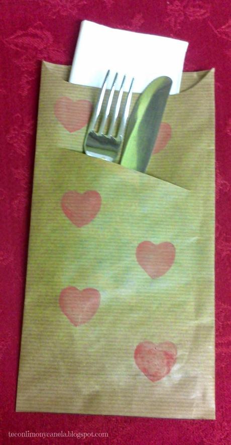 SERVILLETERO REUTILIZANDO PAPEL - #DIOGENERAS