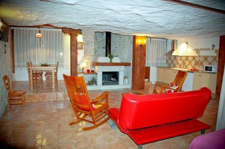 Casas cueva en Alcalá del Júcar casa_rural_la_bodeguilla_a (10)