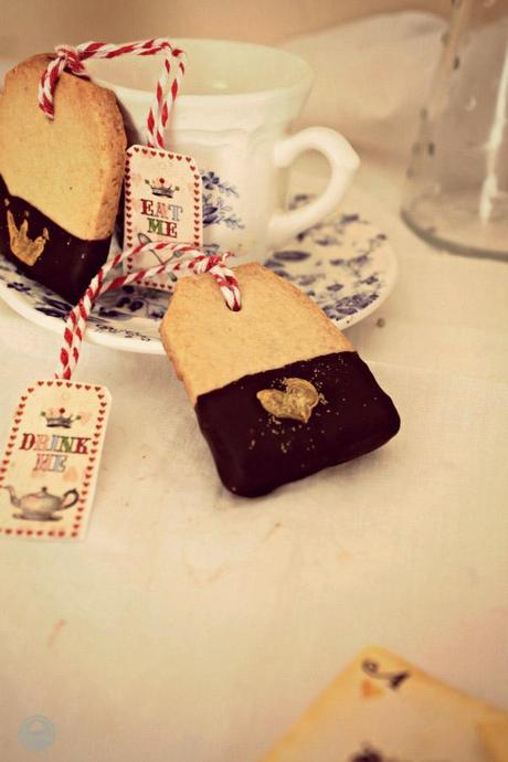 Galletas de té . Alicia en el pais de las maravillas  #unagalletauncuento
