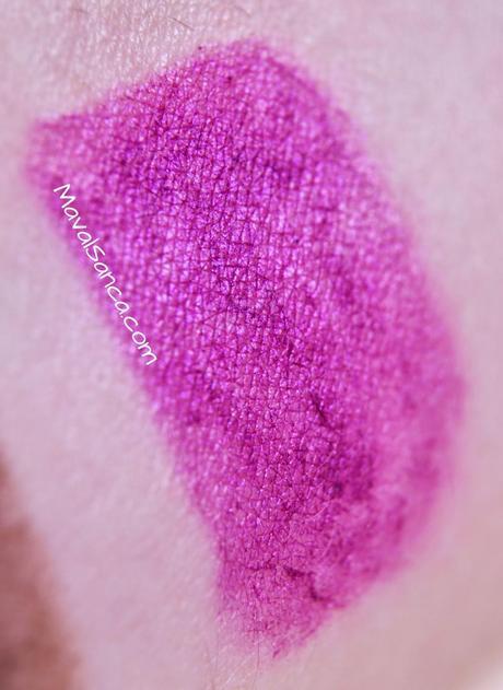 Purple Rain - 1000 Years Lip Liner Nyx