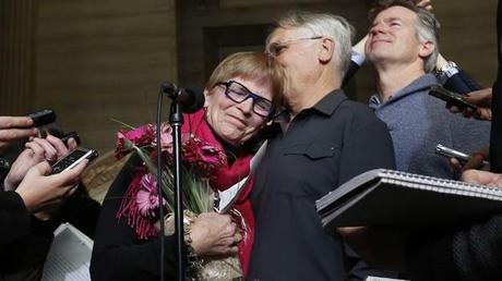 CANADÁ APRUEBA EL SUICIDIO ASISTIDO