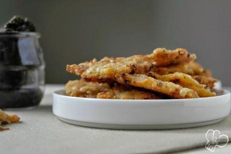 Chips de anchoas y tomate seco
