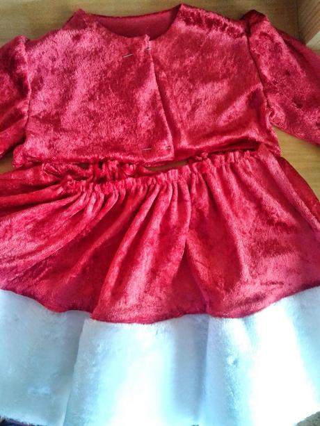 vestido Santa Claus bebé -tema 71 patronycostura.blogspot.com
