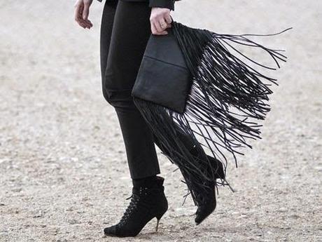 STREET STYLE INSPIRATION;FRINGES.-