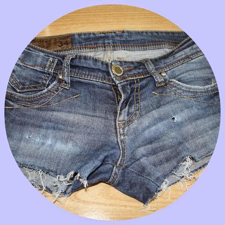 Diy: como hacer unos shorts desteñidos