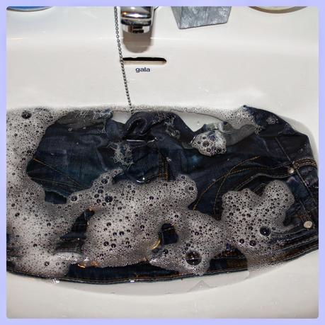 Diy: como hacer unos shorts desteñidos