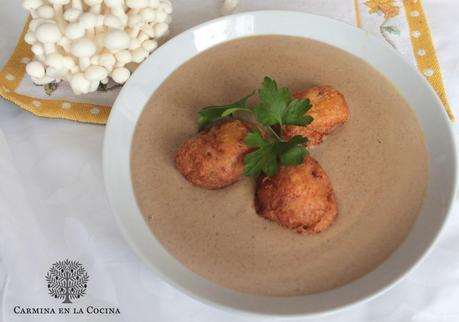 CREMA DE SETAS Y BUÑUELOS DE PATATA CREMA DE SETAS Y BUÑUELOS DE PATATA
