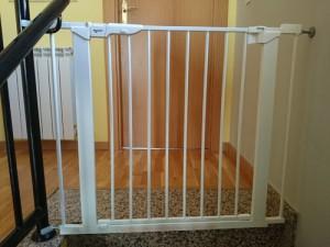 barrera-escaleras-bebe