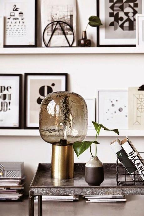 La doble función de las lámparas de sobremesa