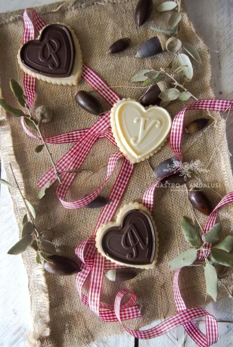 Galletas corazón ABC con tableta chocolate