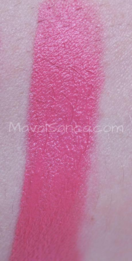 Lip Lava: Forgiven, Firestorm, Unleash, Shockwave y Tremor de I Heart Makeup