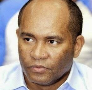 Quirino arremete contra Leonel en llamada a Holguín.