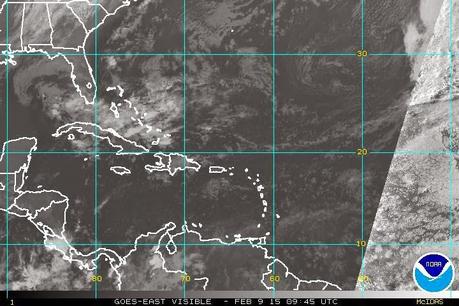 Vaguada ocasiona lluvias en República Dominicana.