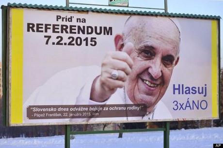 El referéndum para prohibir el matrimonio gay en Eslovaquia declarado nulo por falta de participación